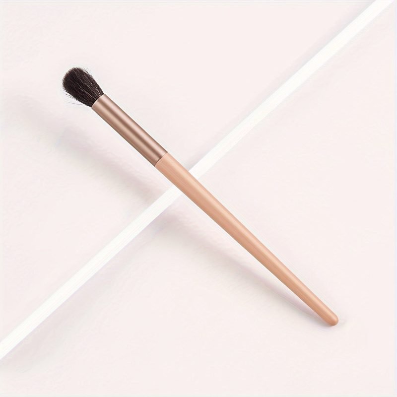 Peekingoose - Blending Eyeshadow Brush - Soft Bristles for Seamless Application