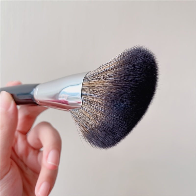 Peekingoose - Premium Fan-Shaped Face Contour Brush Set