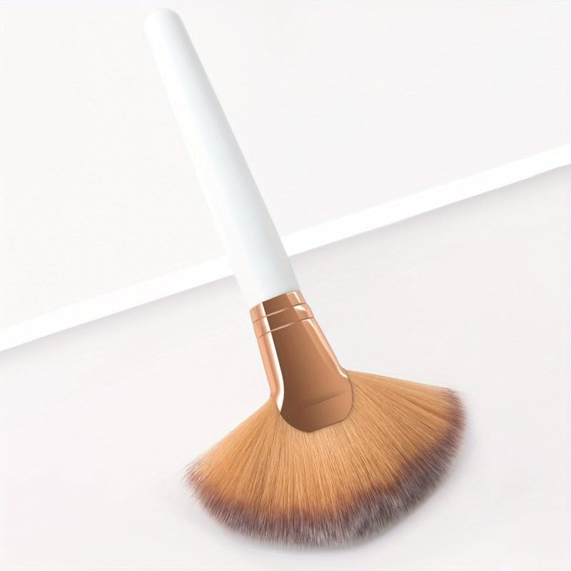Peekingoose - Fan-Shaped Powder Brush - Luxurious and Professional