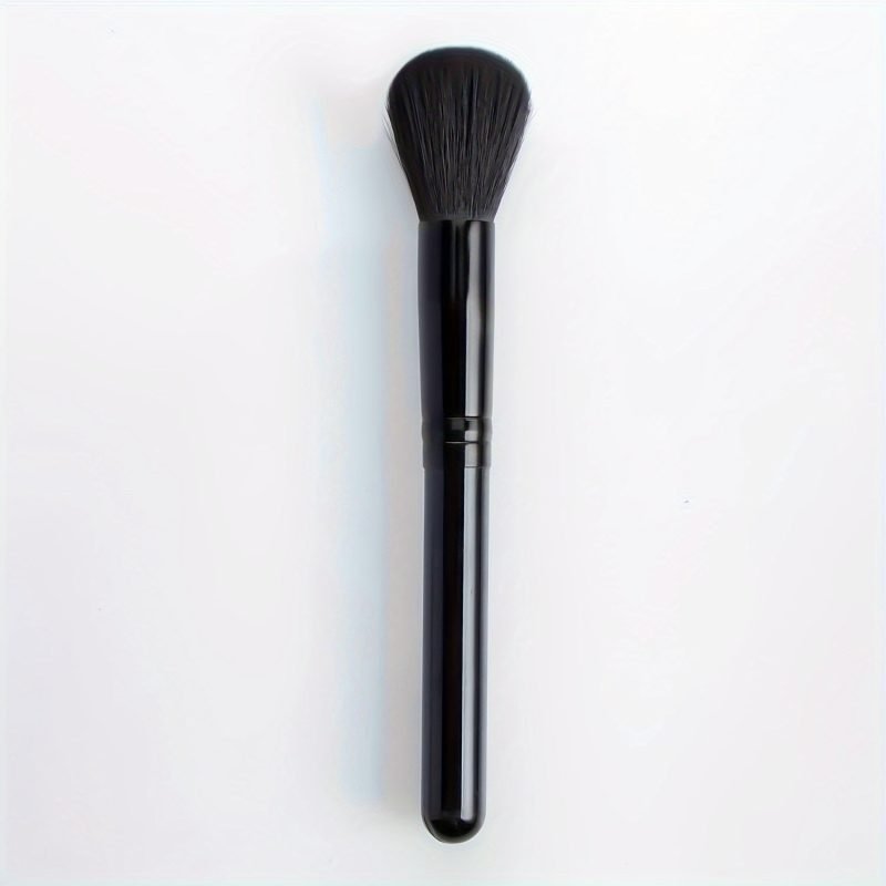 Peekingoose - Wooden Handle Nylon Bristle Blush Brush - Soft, Gentle, Reusable
