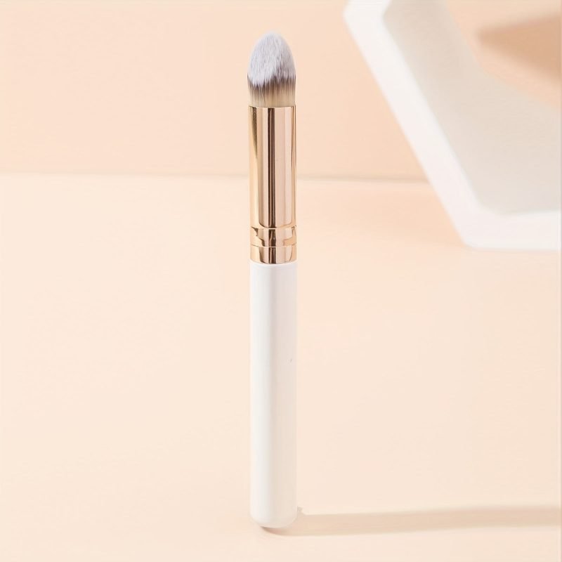 Peekingoose - Precision Angled Concealer Brush