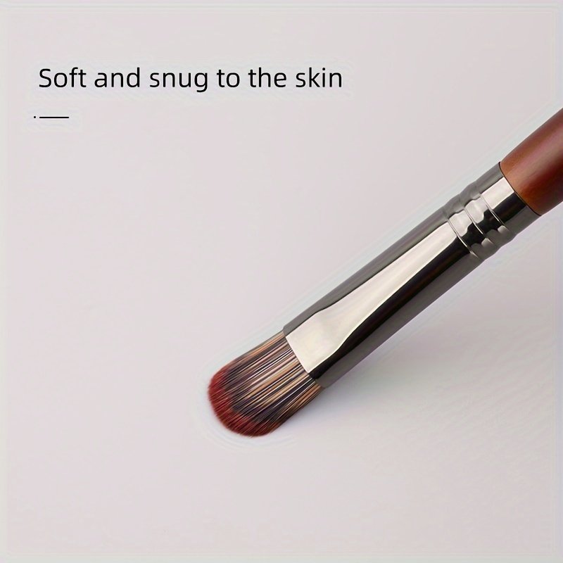 Professional Concealer Brush soft bristles