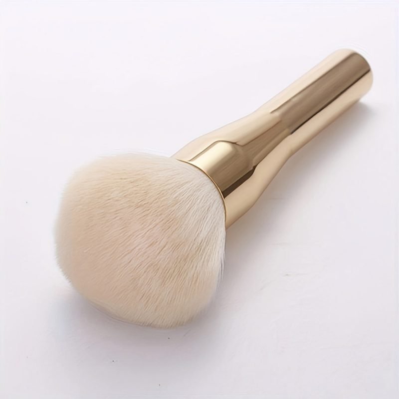Peekingoose - Flawless Finish Kabuki Brush - Hypoallergenic, Full Coverage, Skin Friendly