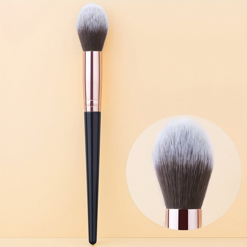 Peekingoose - Premium Flame Design Highlighter Brush: Soft, Angled, Ideal for Daily and Professional Makeup