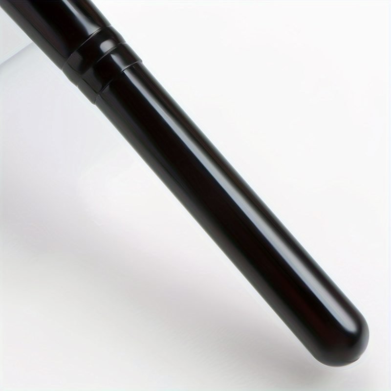 Peekingoose - Wooden Handle Nylon Bristle Blush Brush - Soft, Gentle, Reusable